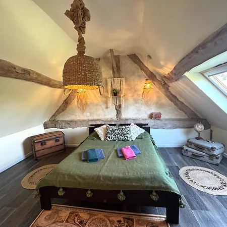 La Maison Labonnechose - Piscine Chauffee - Calme - Jeux Notre-Dame-de-Fresnay