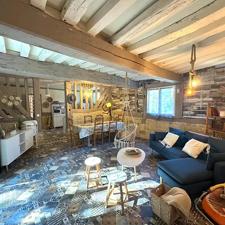 La Maison Labonnechose - Piscine Chauffee - Calme - Jeux Vakantiehuis