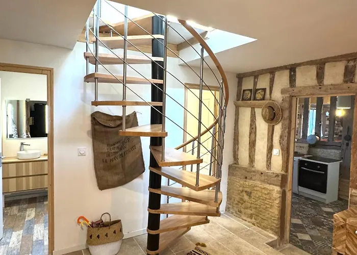 La Maison Labonnechose - Piscine Chauffee - Calme - Jeux Holiday home