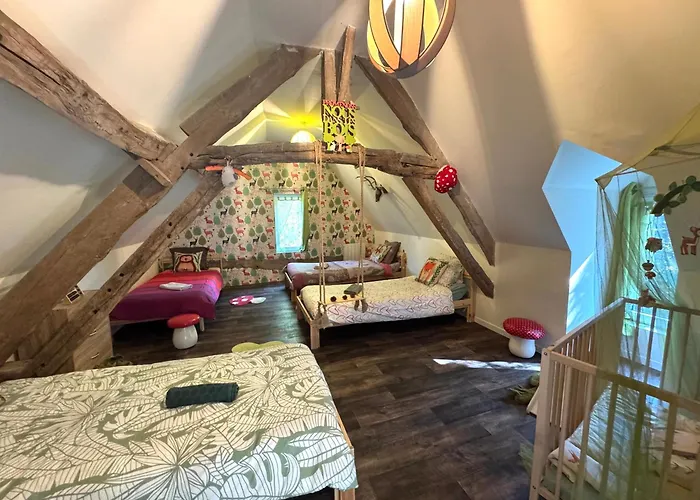 La Maison Labonnechose - Piscine Chauffee - Calme - Jeux Notre-Dame-de-Fresnay